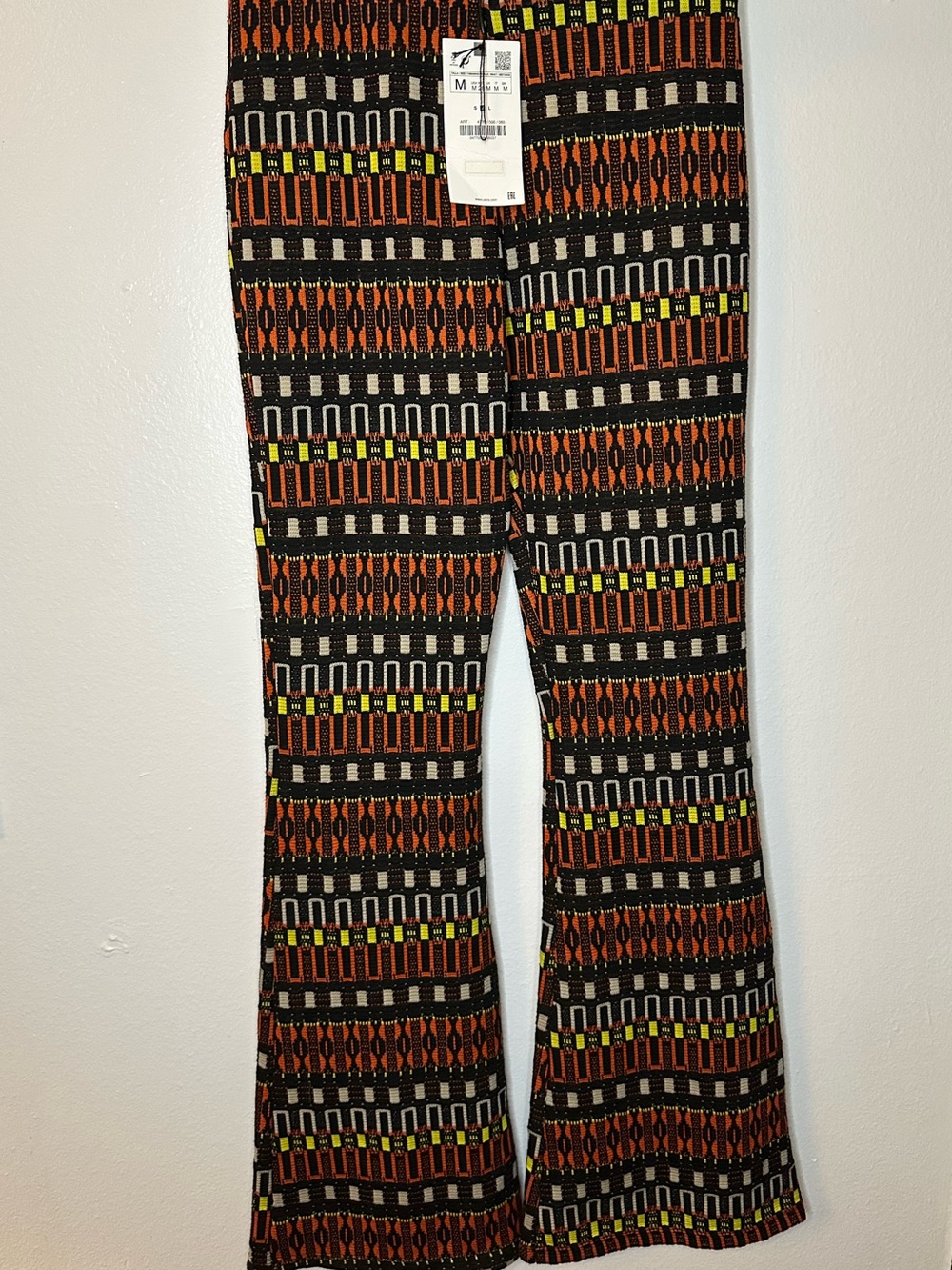 Zara Black and Orange Geometric Knit Pants